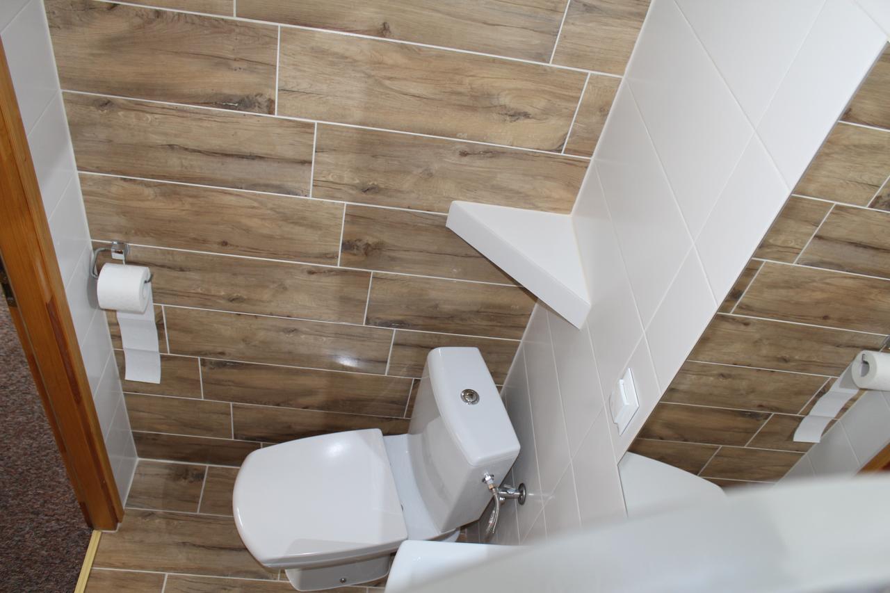 Apartamenty I Pokoje Goscinne Dziedzic Jozef Suche Exterior foto